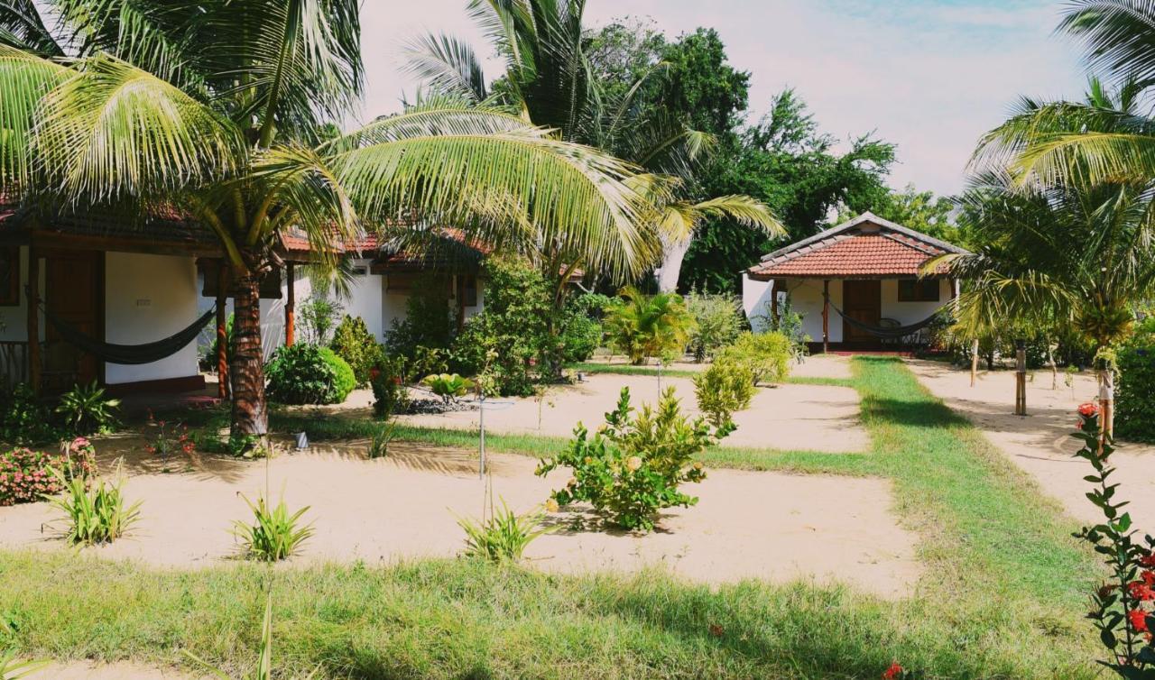Prime Surfers Bungalow Arugam Bay Exterior foto